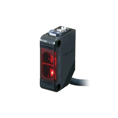 Erweitern Sie Ihre Maschinen mit E3Z-T61A 2M BY OMC Photoelektrischen Sensor