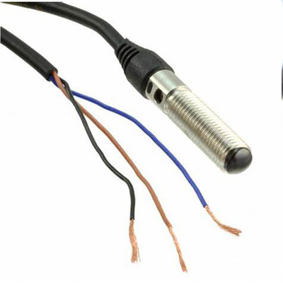 Hochempfindlicher E3T-CD11 2M Miniaturfotoelektrischer Sensor zur präzisen Detektion