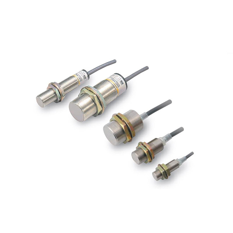 Induktive Nähe-Sensoren von industrieller Qualität E2E-X7D1-N